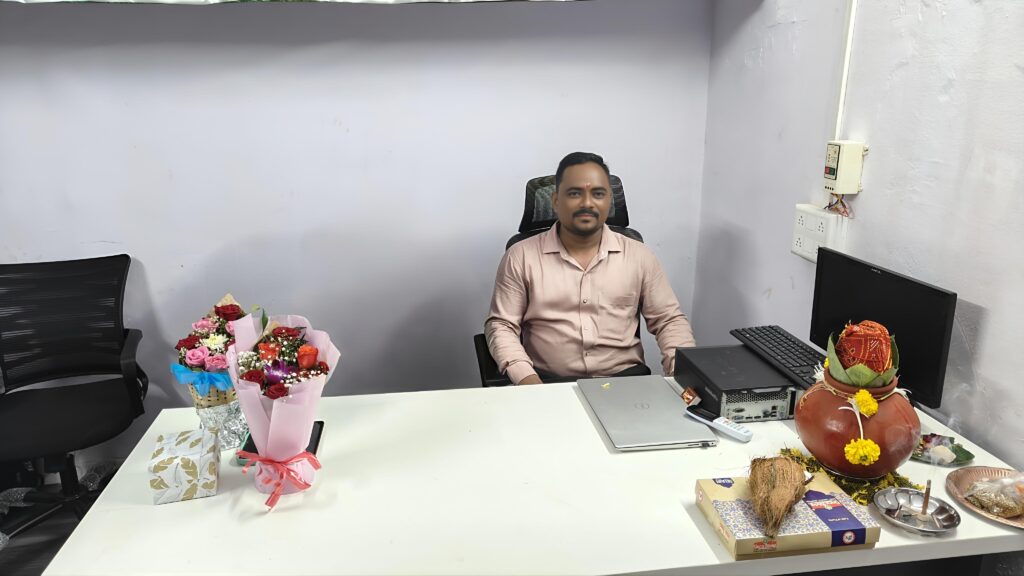 Mr. Rakesh Dhumal – Owner, M R Enterprise